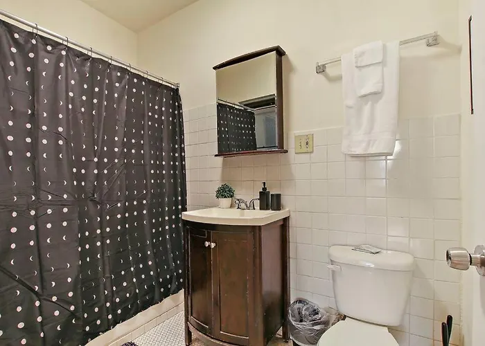 Cozy & Inviting 2br - Sunnyside 3f * Chicago